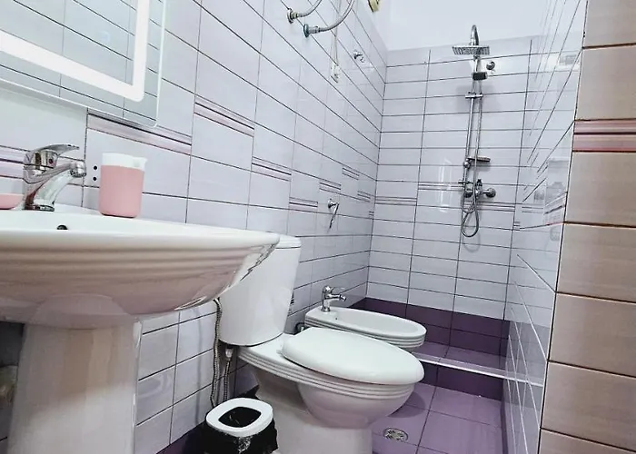 New Bazaar Side Bliss 2 Bed With Free Garage *