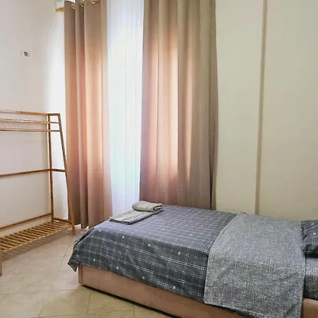 Apartment New Bazaar Side Bliss 2 Bed With Free Garage *