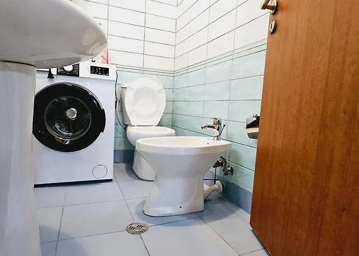 Apartment New Bazaar Side Bliss 2 Bed With Free Garage Tirana